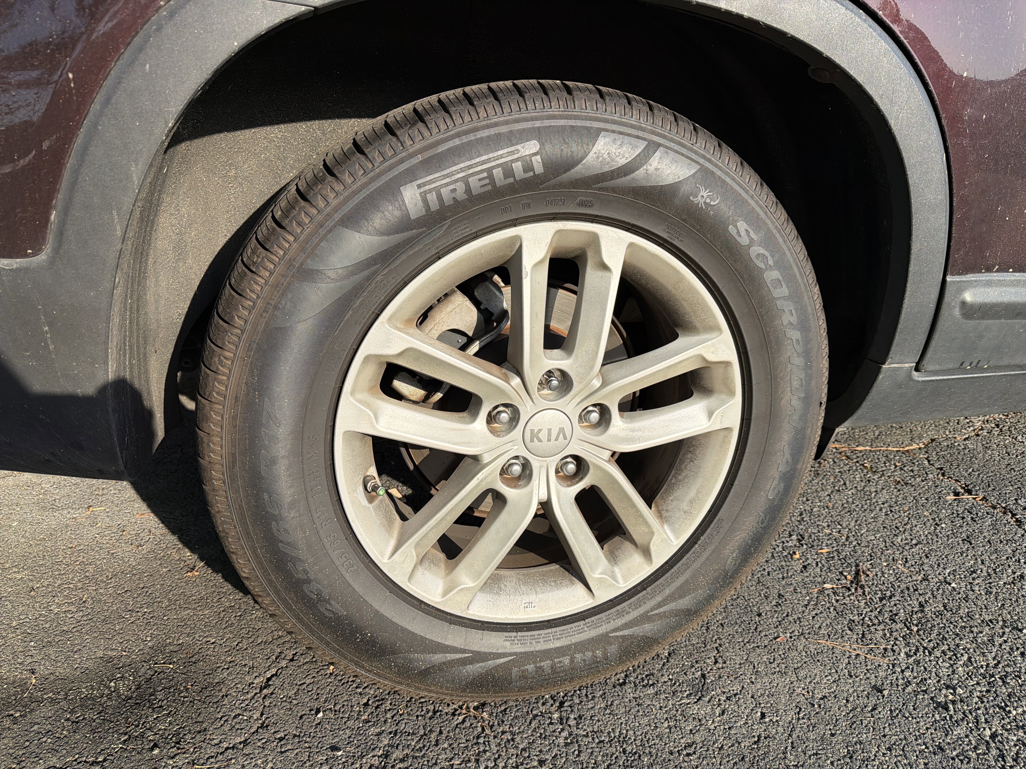 Used 2014 Kia Sorento LX image 14