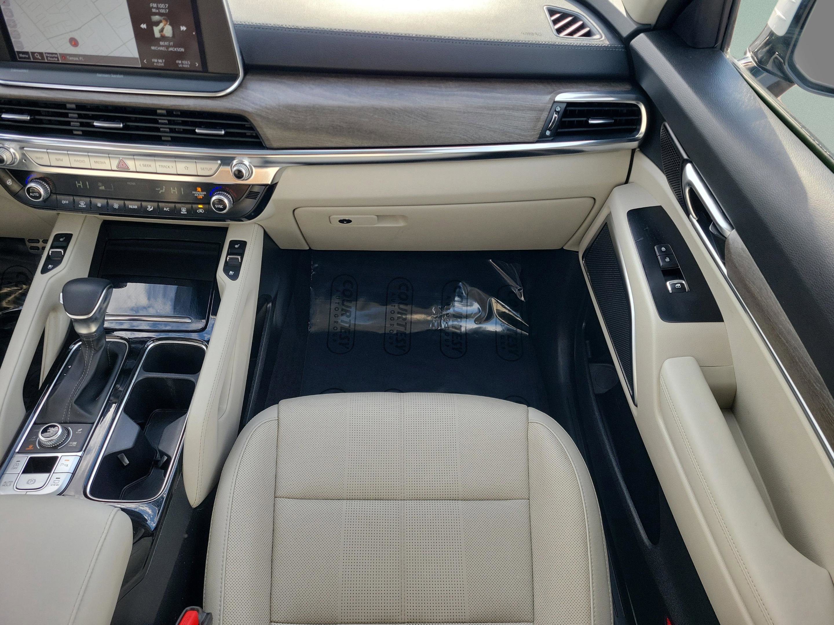 Certified 2022 Kia Telluride SX w/ Nightfall Edition Package image 15