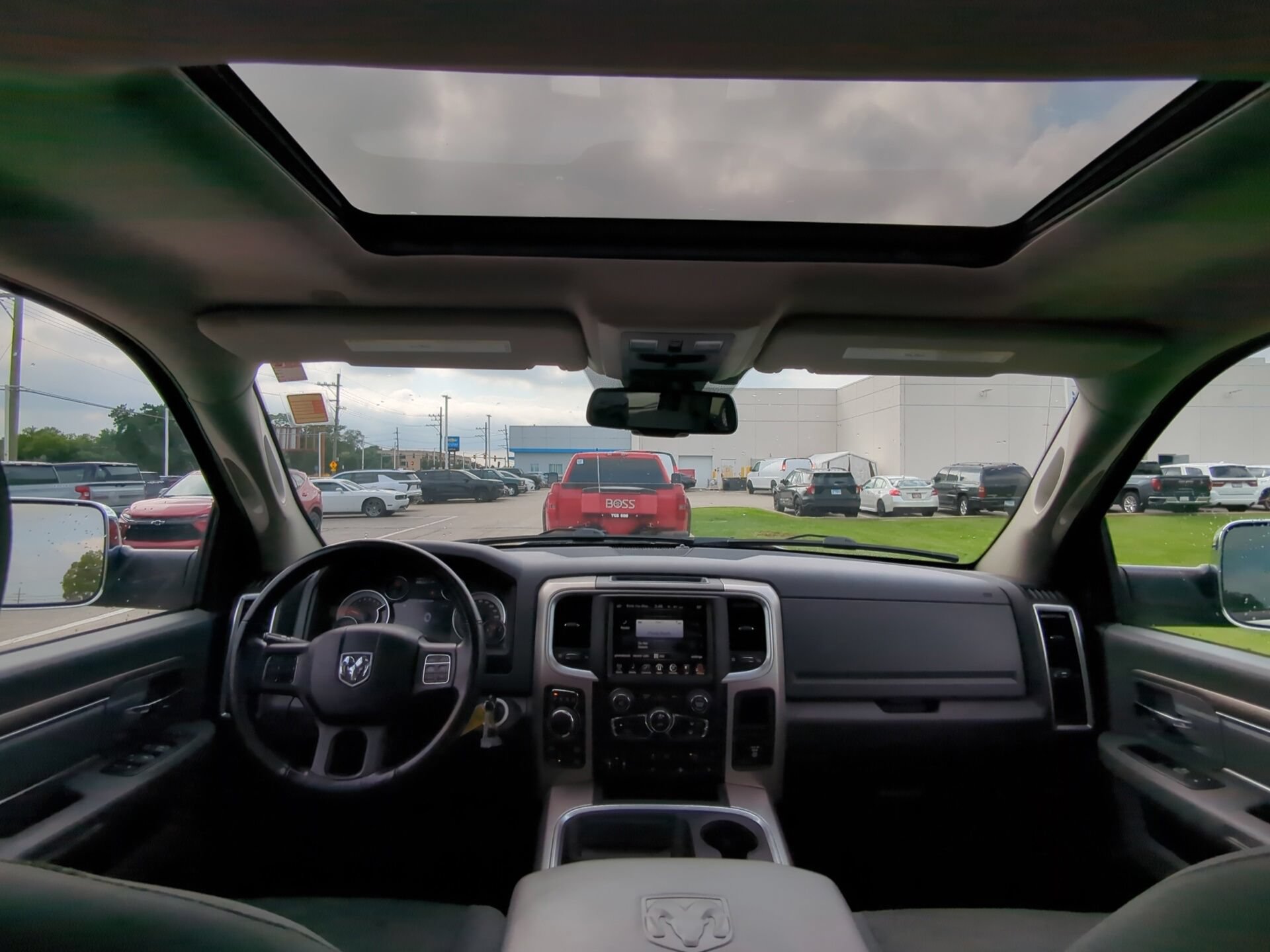 Used 2017 RAM 1500 Big Horn AWD/4WD image 12