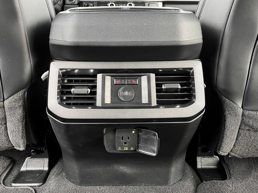 Used 2025 Ford F250 Platinum image 24