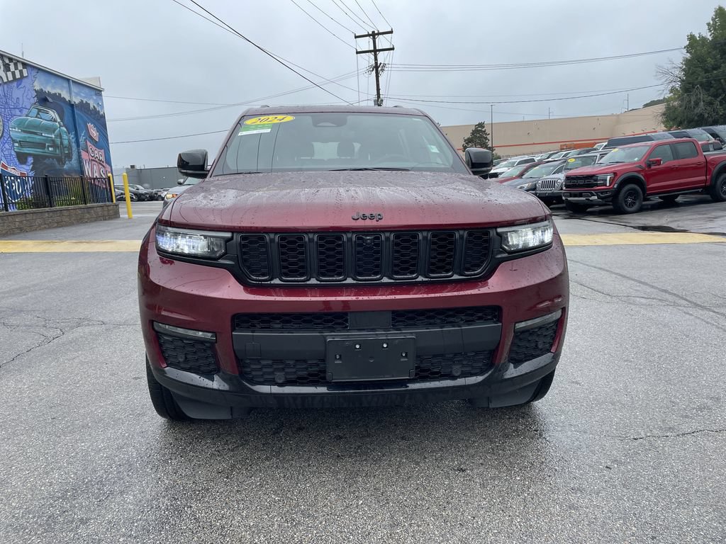Used 2024 Jeep Grand Cherokee L Limited w/ Luxury Tech Group II AWD/4WD image 5