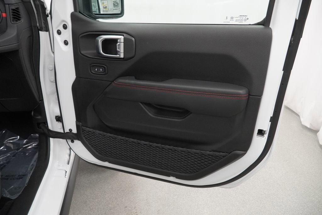 Certified 2026 Jeep Wrangler Unlimited Rubicon image 46