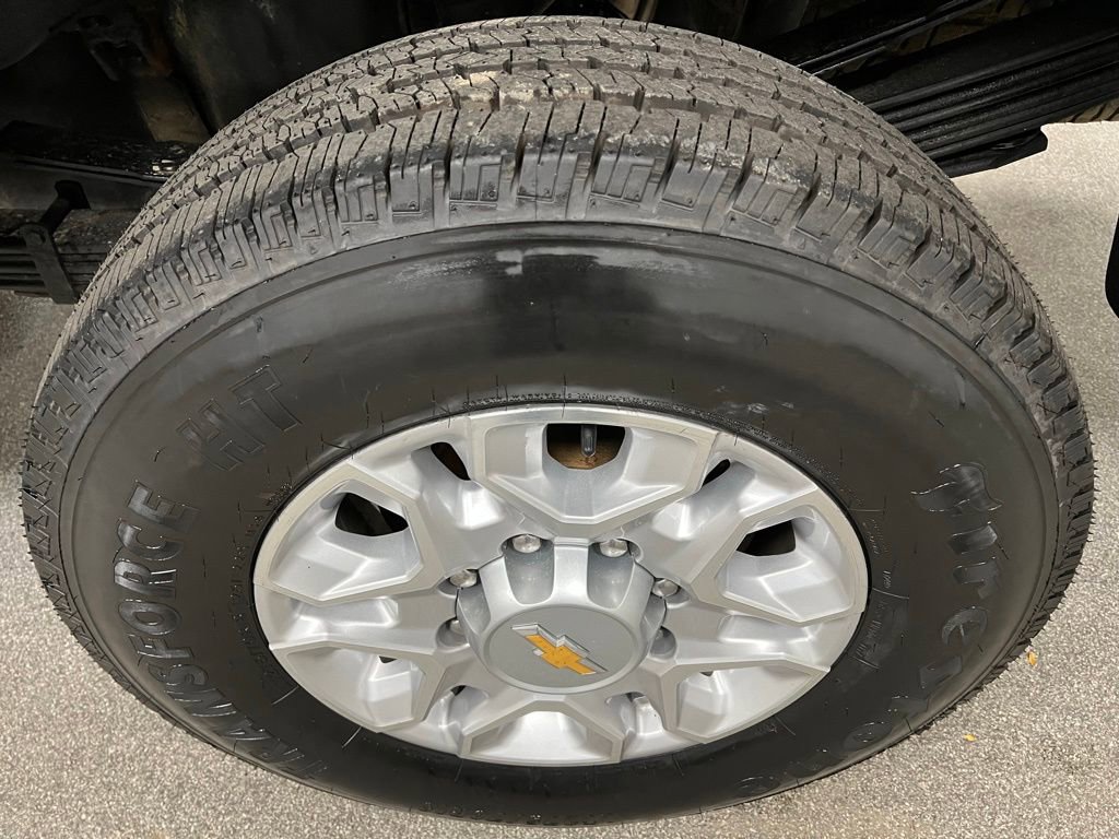 Used 2022 Chevrolet Silverado 3500 LTZ w/ LTZ Convenience Package AWD/4WD image 21