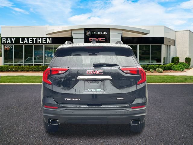 Used 2019 GMC Terrain SLE w/ Driver Convenience Package image 4