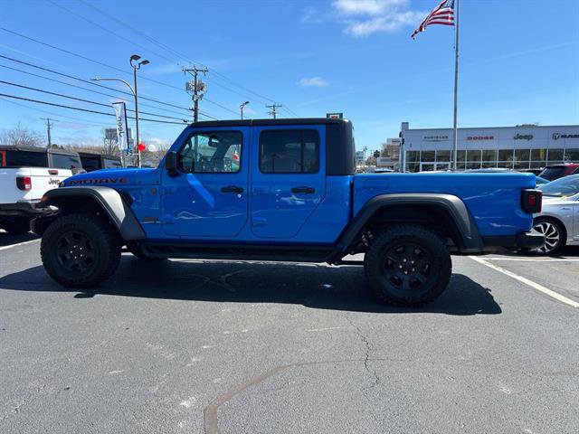 Certified 2023 Jeep Gladiator Mojave w/ Cold Weather Group AWD/4WD image 6