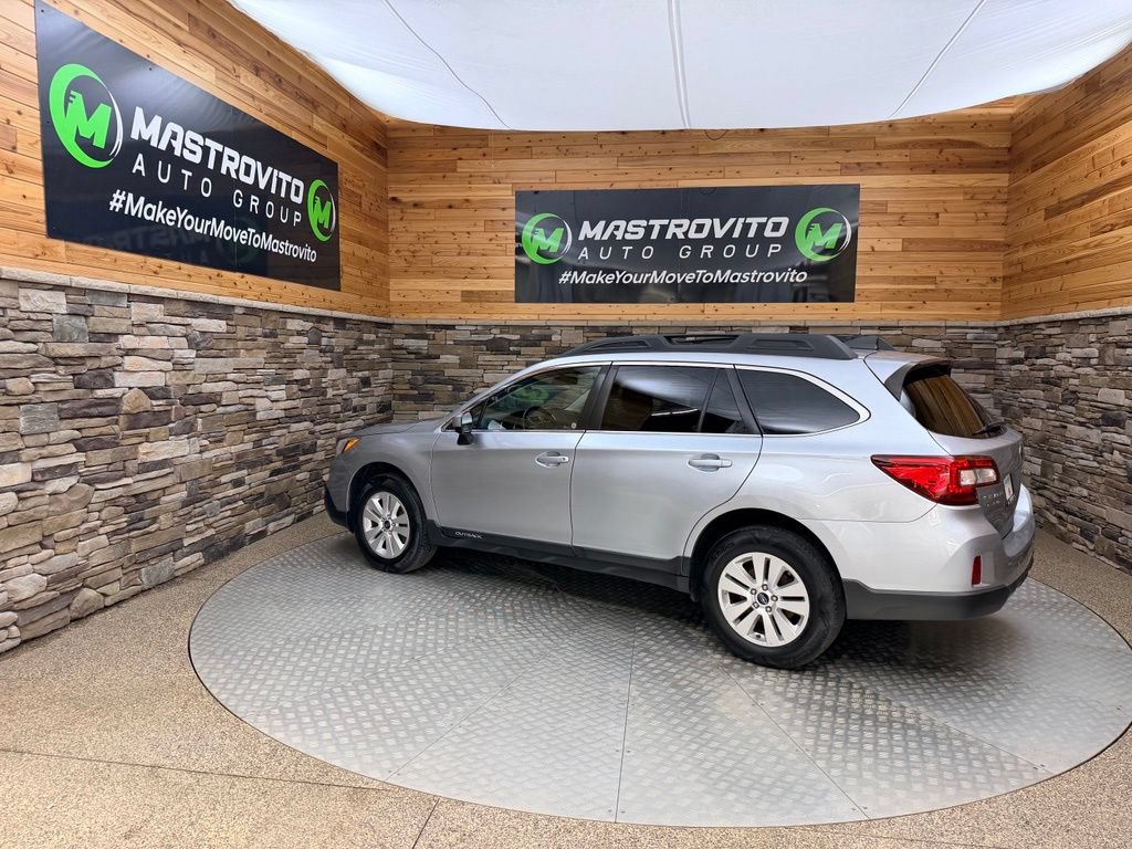 Used 2017 Subaru Outback 2.5i Premium AWD/4WD image 5