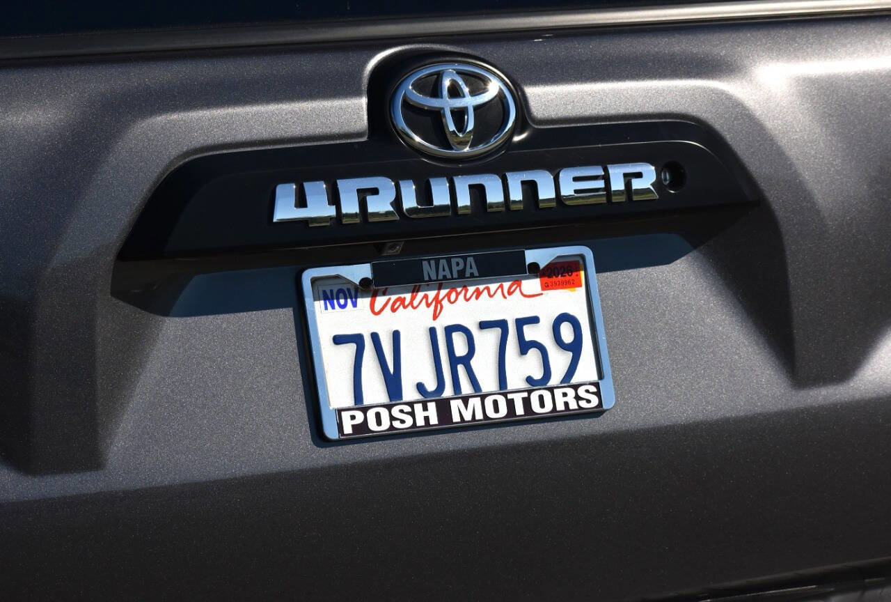 Used 2016 Toyota 4Runner 4WD image 14