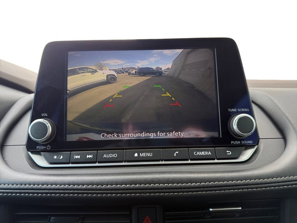 Used 2023 Nissan Rogue S image 20