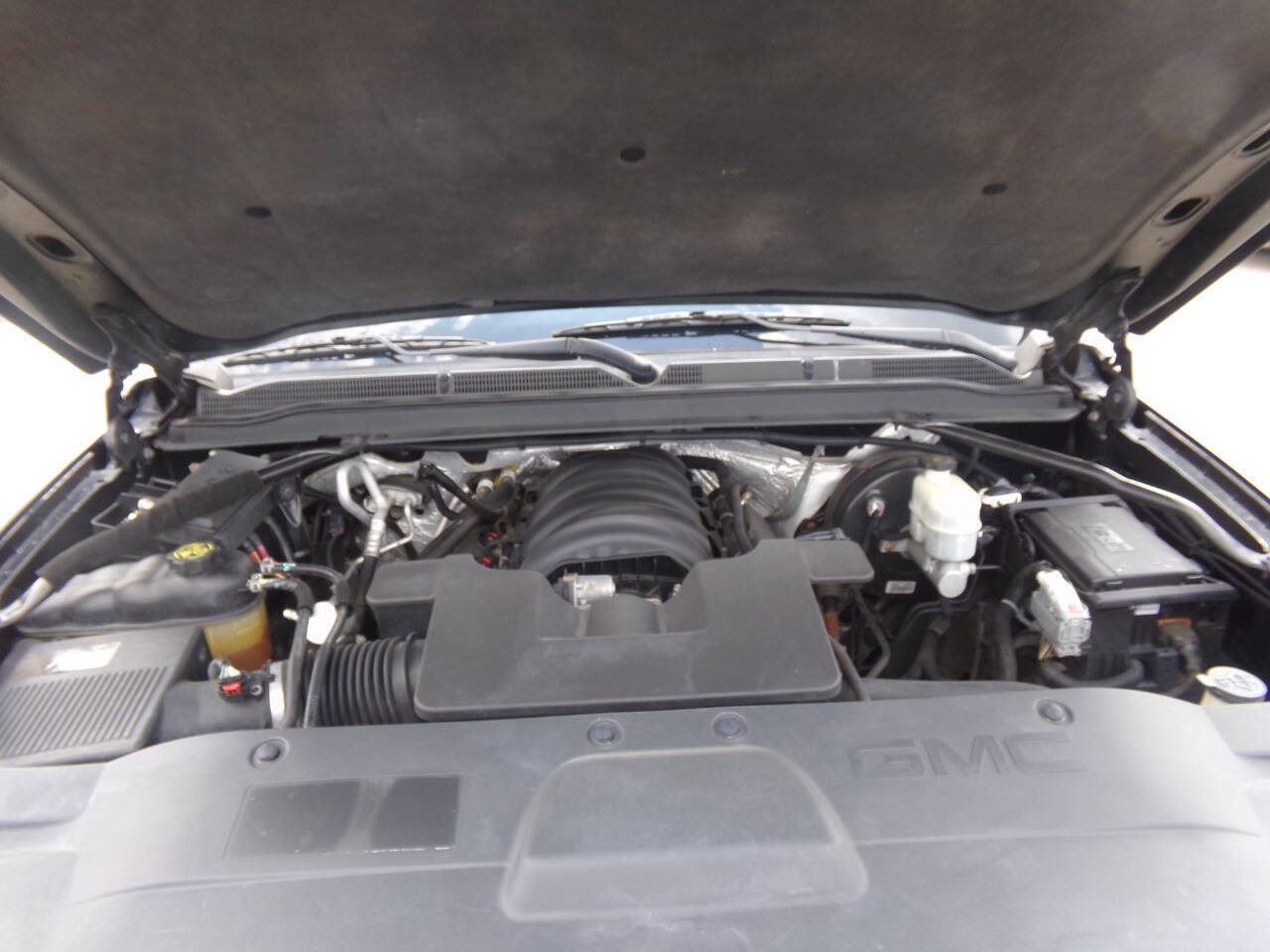 Used 2015 GMC Yukon XL SLT w/ Open Road Package image 37