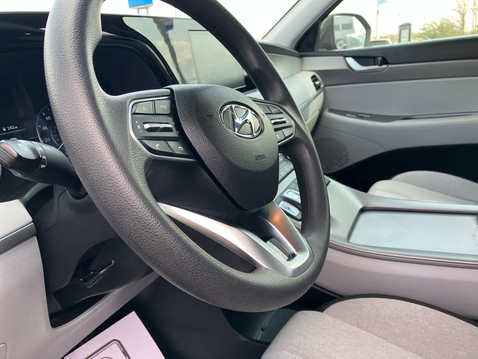 Used 2022 Hyundai Palisade SE w/ Cargo Package image 9