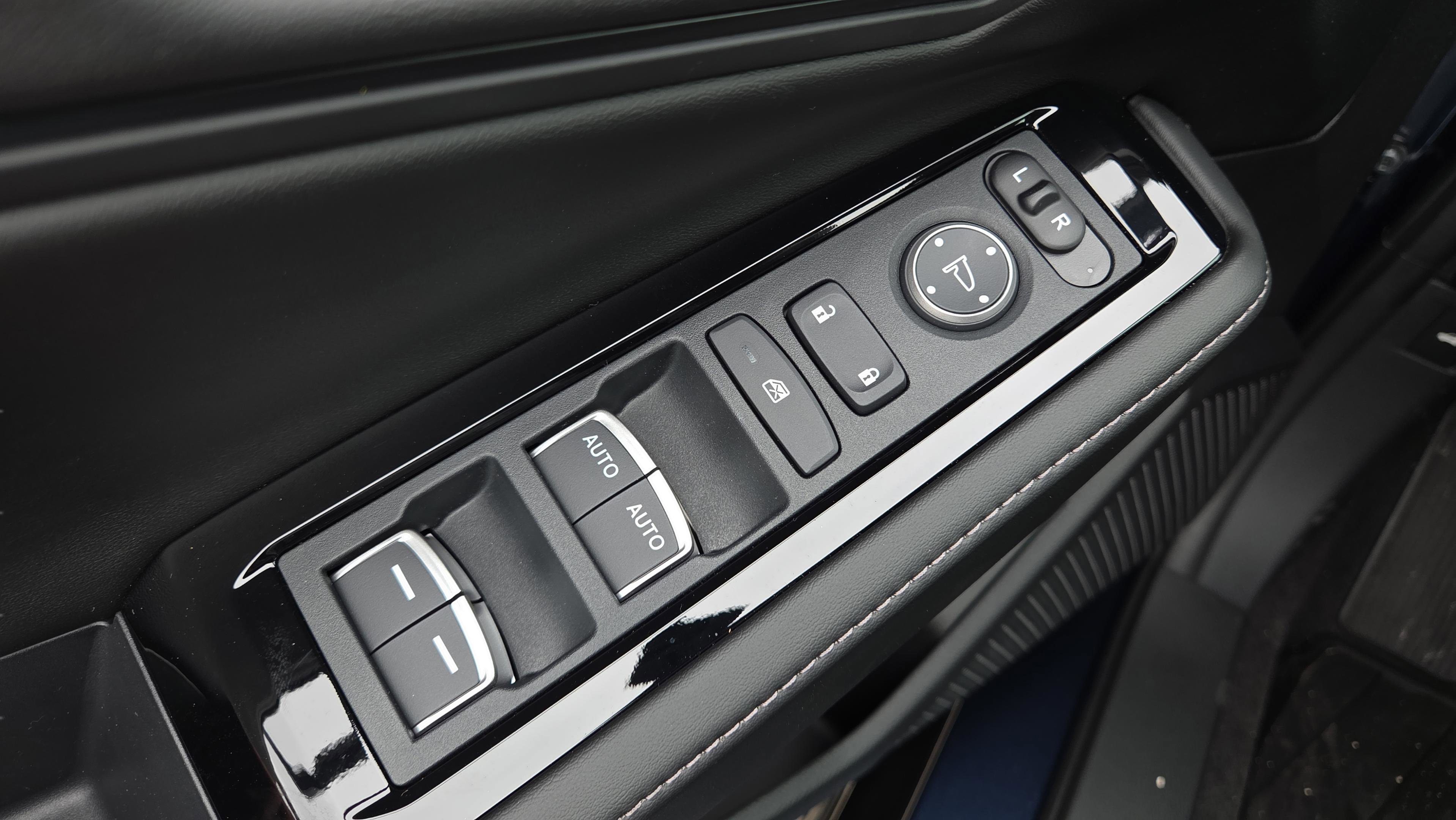 New 2026 Honda Accord Touring image 38