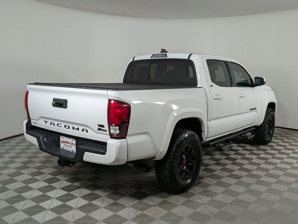 Used 2023 Toyota Tacoma SR5 w/ Technology Package RWD image 3