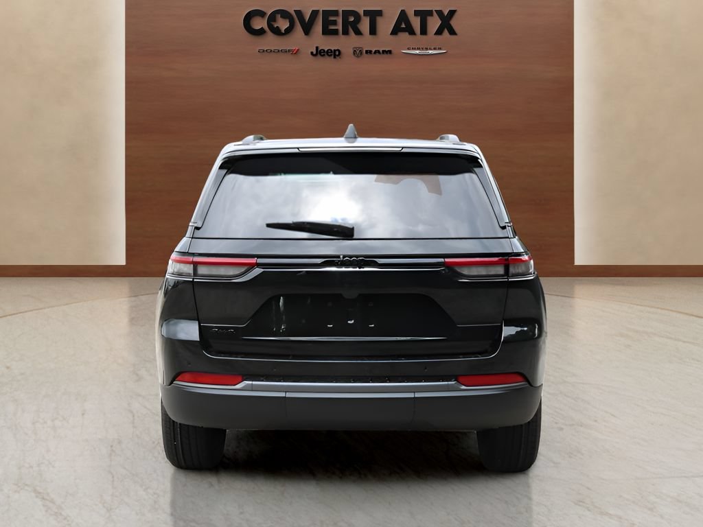 New 2026 Jeep Grand Cherokee Altitude AWD/4WD image 4