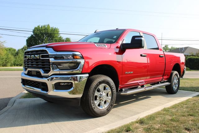 Used 2026 RAM 2500 Big Horn AWD/4WD image 9