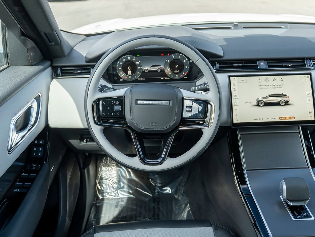 Used 2026 Land Rover Range Rover Velar S image 13