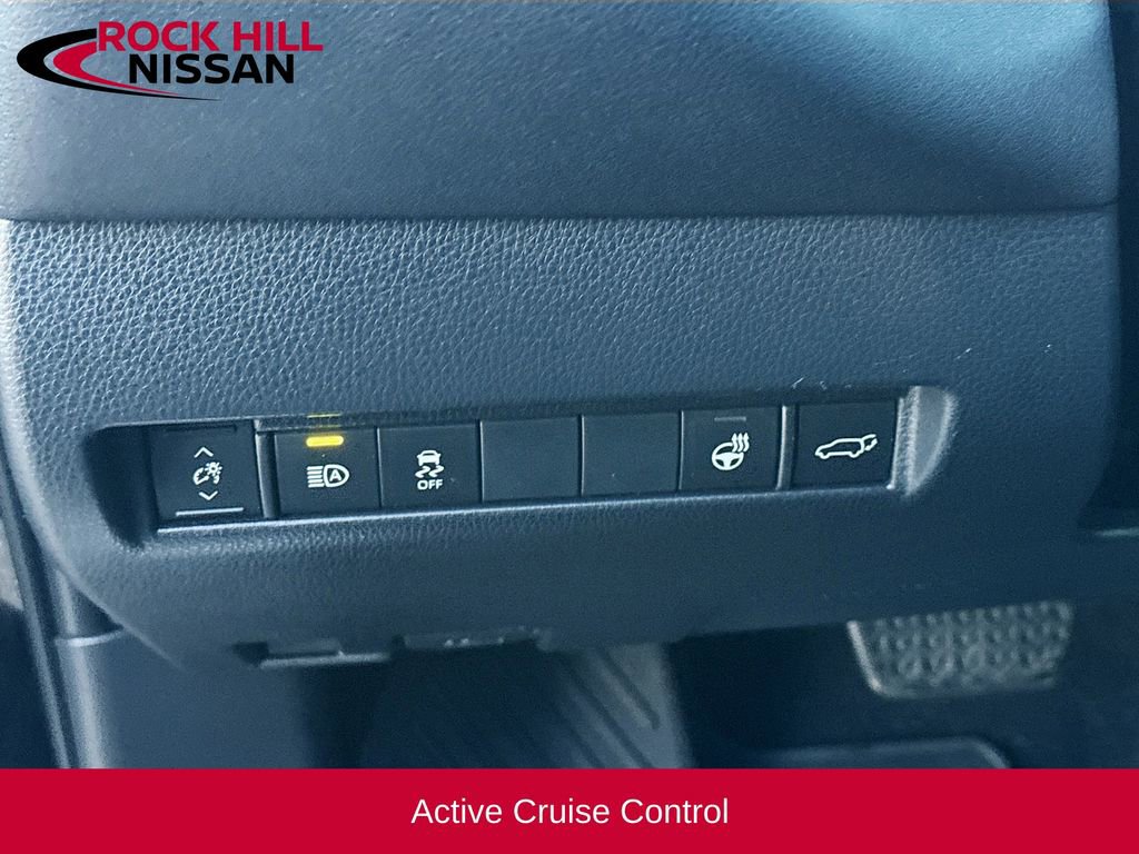 Used 2021 Toyota Venza XLE image 9