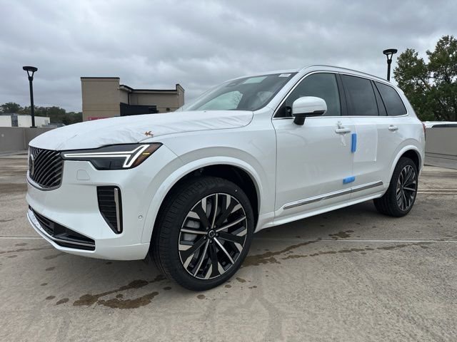 New 2026 Volvo XC90 B6 Ultra w/ Protection Package image 3