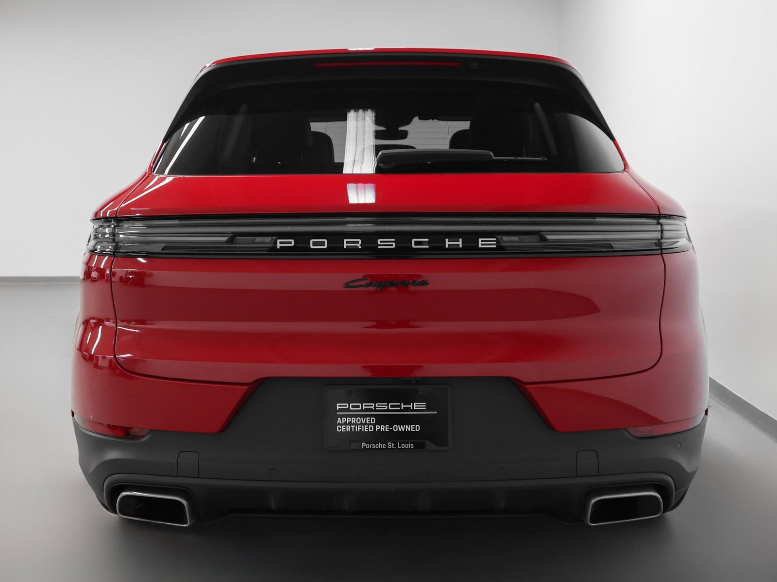 Certified 2025 Porsche Cayenne E-Hybrid image 11