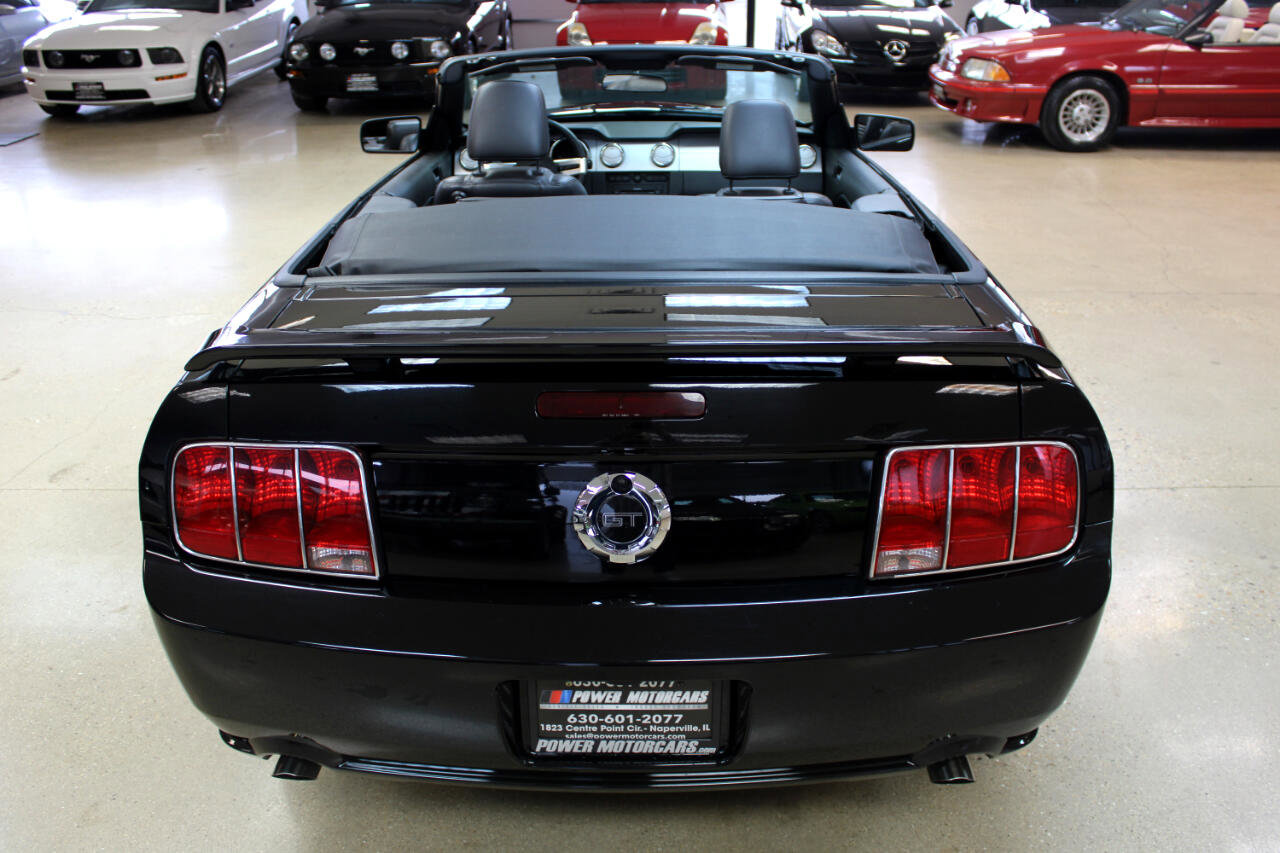 Used 2005 Ford Mustang GT image 26