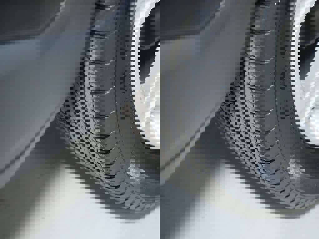 Used 2023 Jeep Renegade Limited image 34