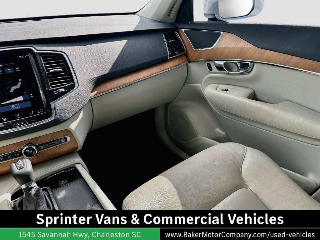 Used 2022 Volvo XC90 T6 Momentum w/ Advanced Package AWD/4WD image 21