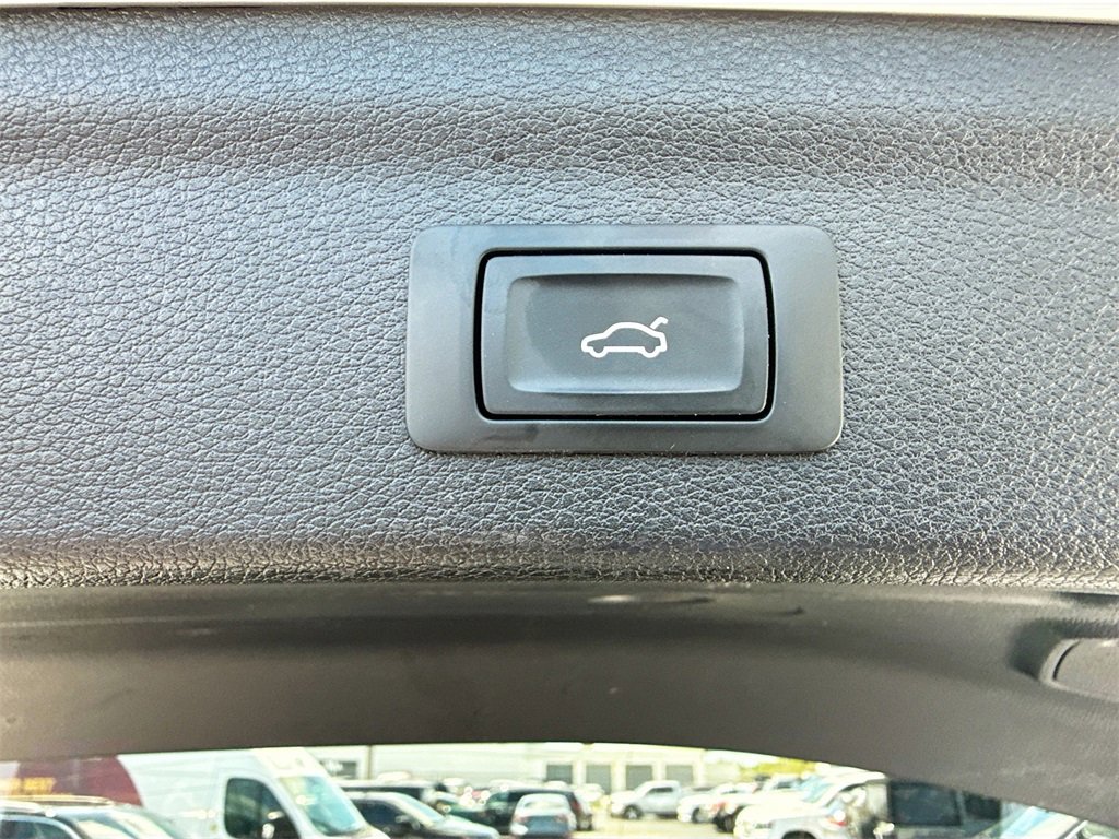 Used 2021 Audi Q3 2.0T Premium image 30