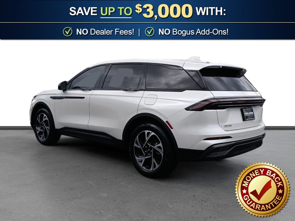 Used 2025 Lincoln Nautilus Premier w/ Jet Appearance Package AWD/4WD image 4