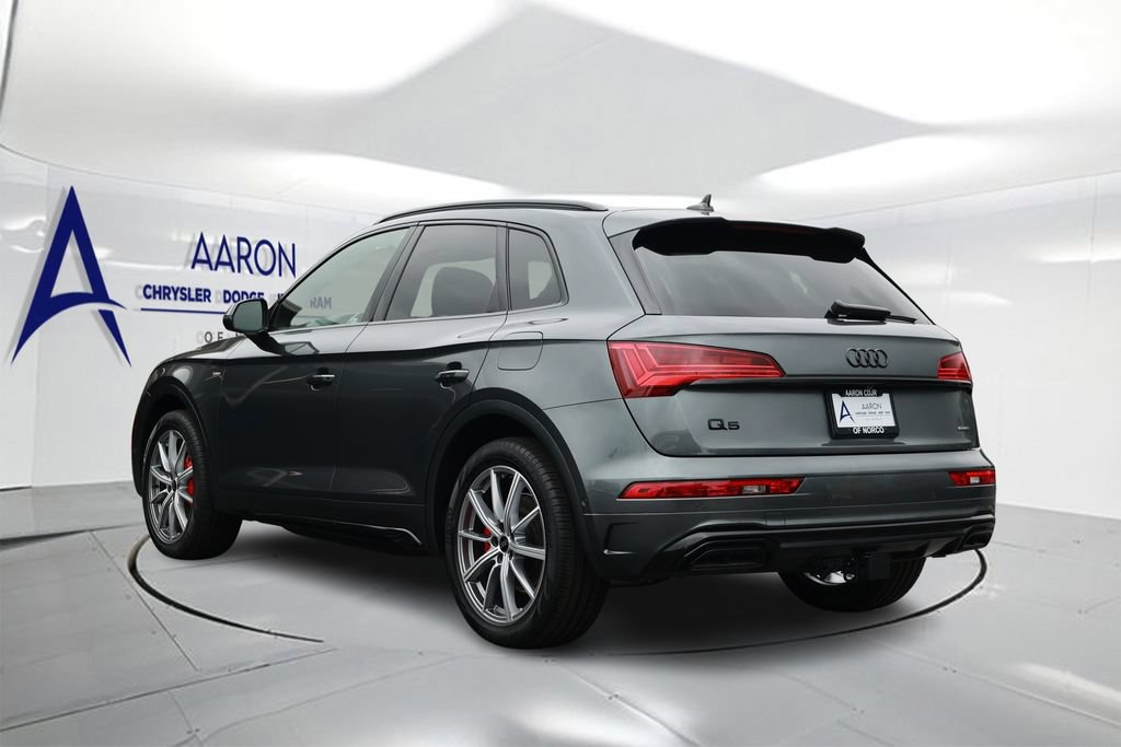 Used 2024 Audi Q5 e Prestige w/ Prestige Package AWD/4WD image 2