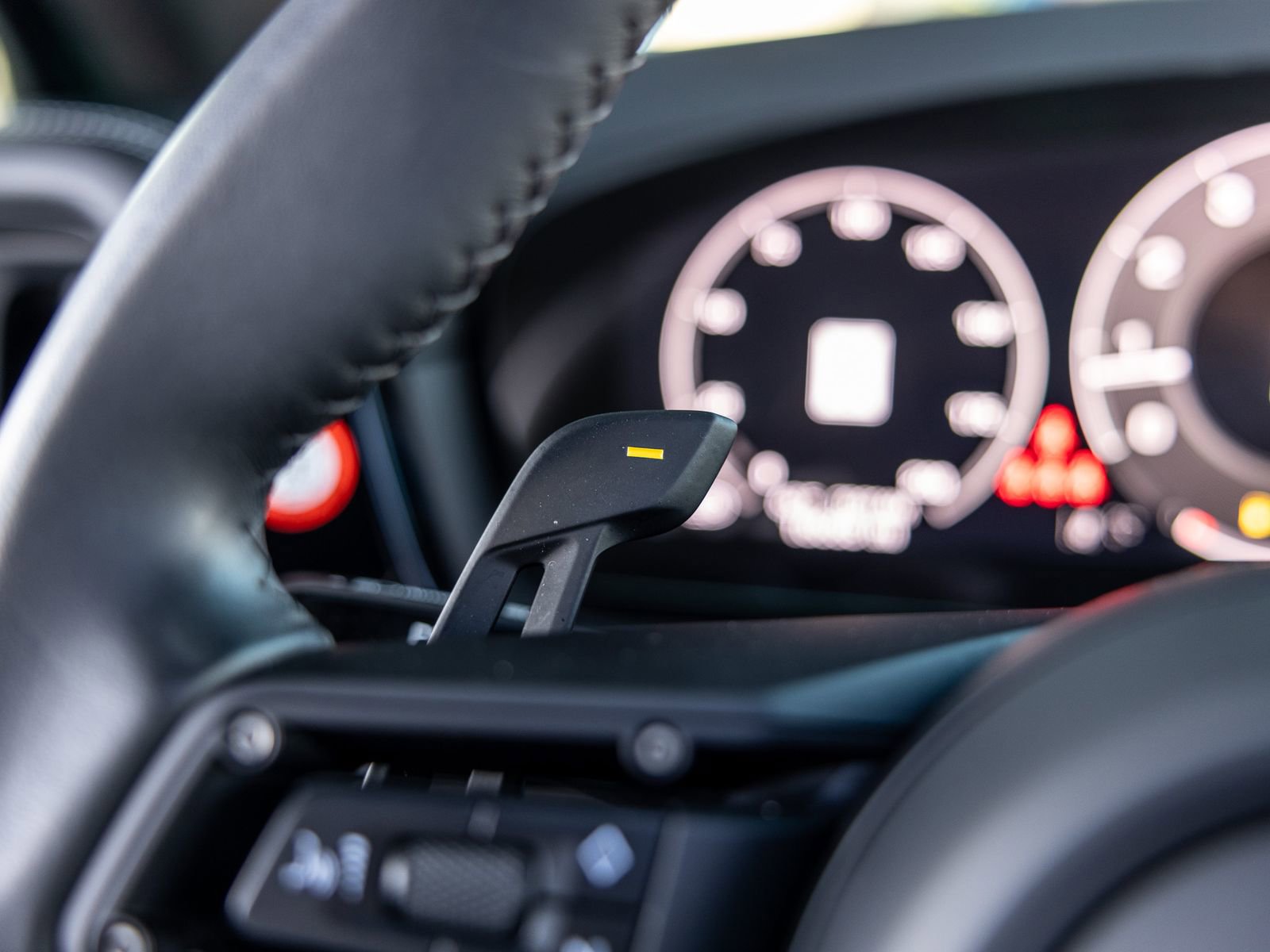 Certified 2025 Porsche Cayenne GTS image 34