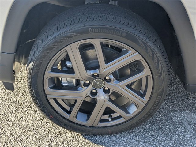 New 2026 Jeep Compass Latitude image 10