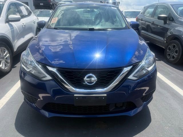 Used 2019 Nissan Sentra SV FWD image 2