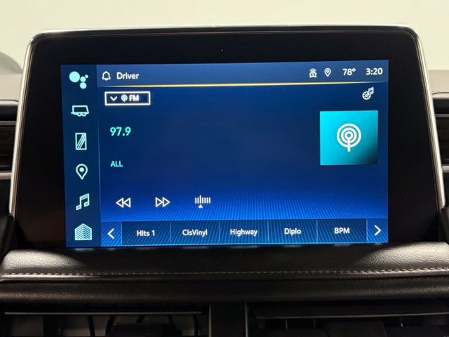 Used 2023 Chevrolet Tahoe High Country w/ Advanced Technology Package AWD/4WD image 26