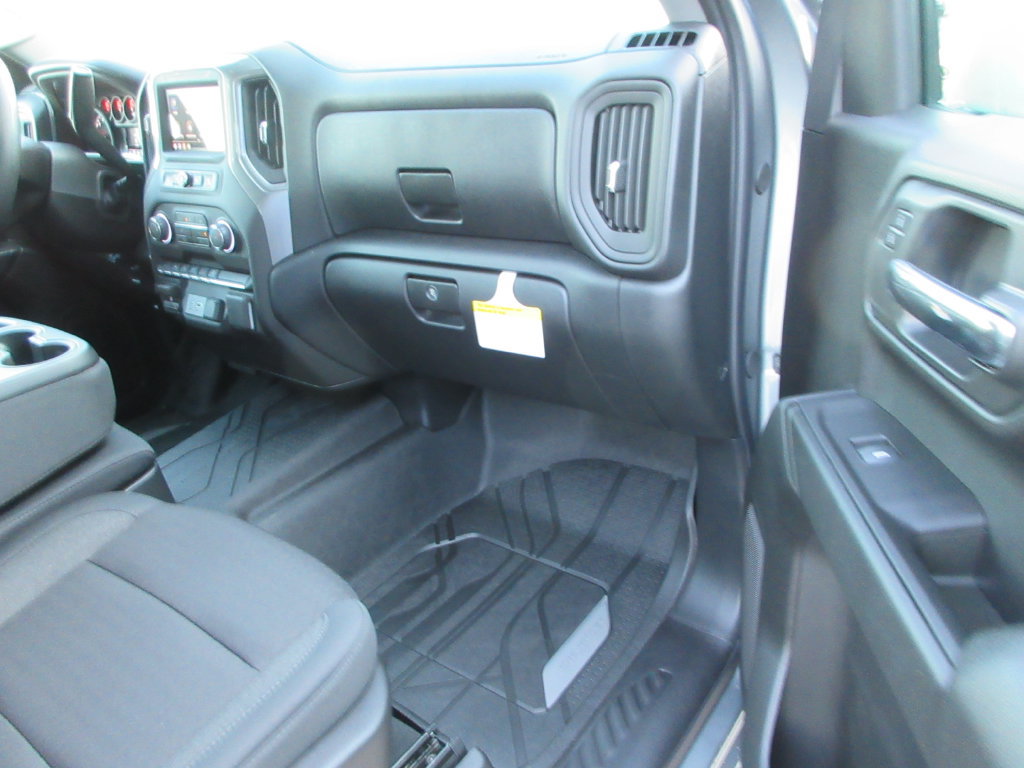 New 2026 Chevrolet Silverado 1500 Custom w/ Turbomax Blackout Package AWD/4WD image 19