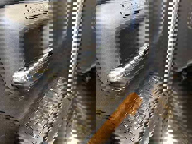 Used 2015 Chevrolet Silverado 2500 LTZ w/ Snow Plow Prep Package image 11