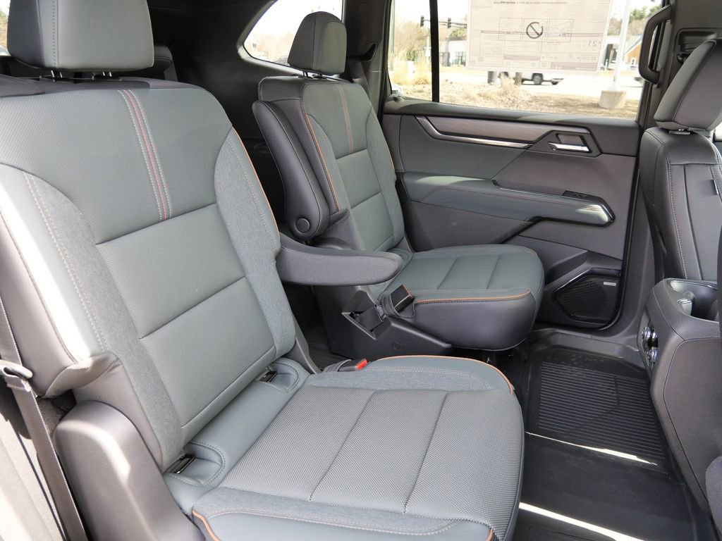 New 2026 GMC Acadia AT4 image 28
