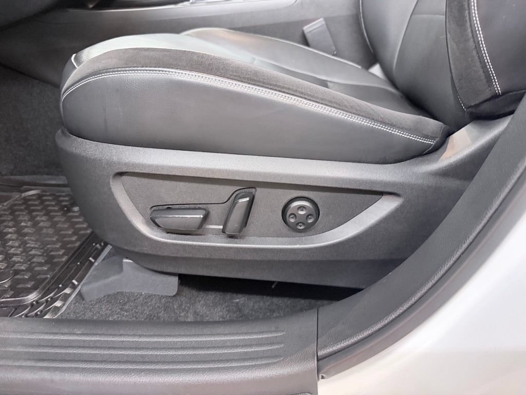 Certified 2023 INFINITI QX50 Sport FWD image 11