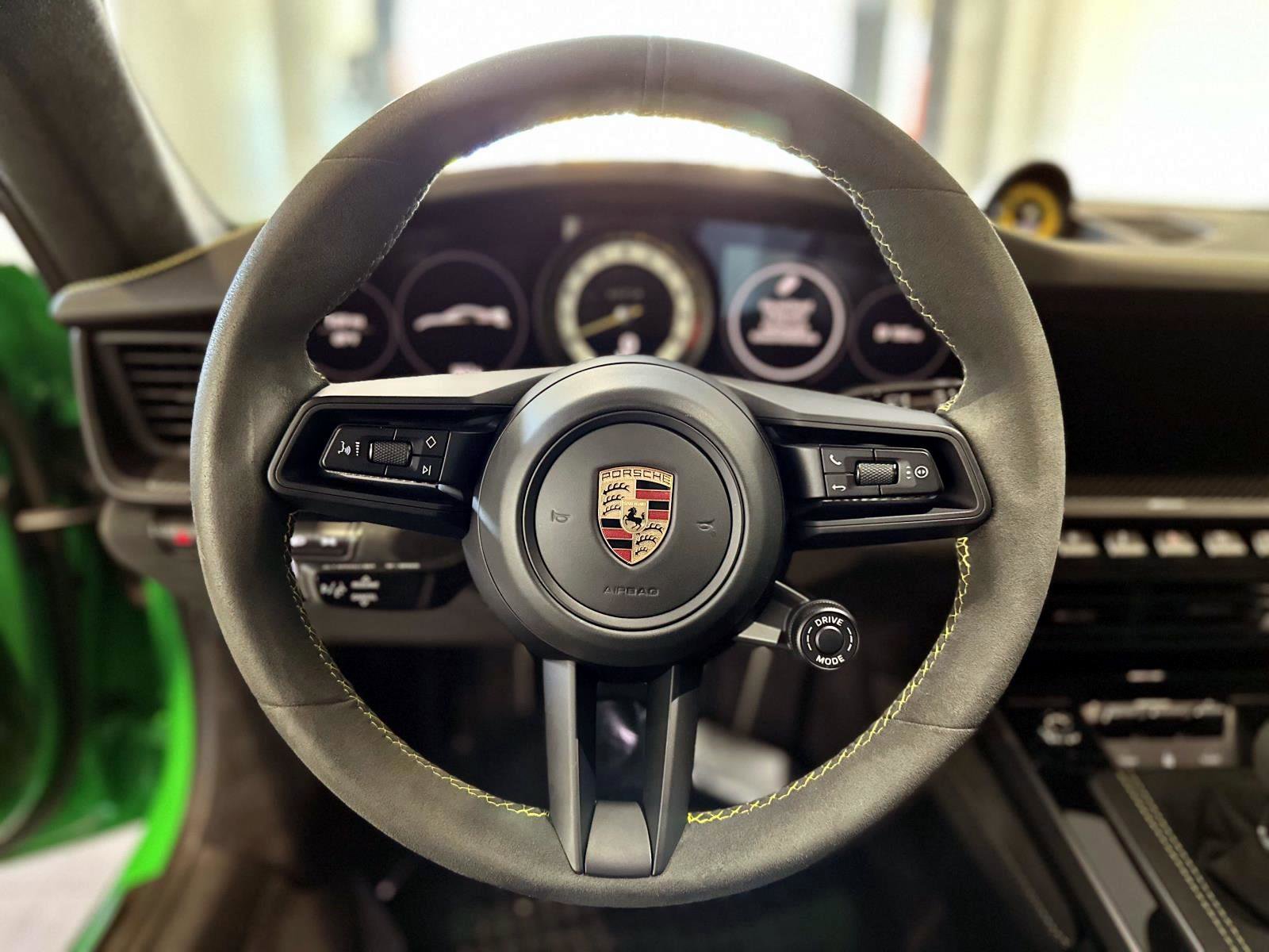 Certified 2022 Porsche 911 GT3 image 21