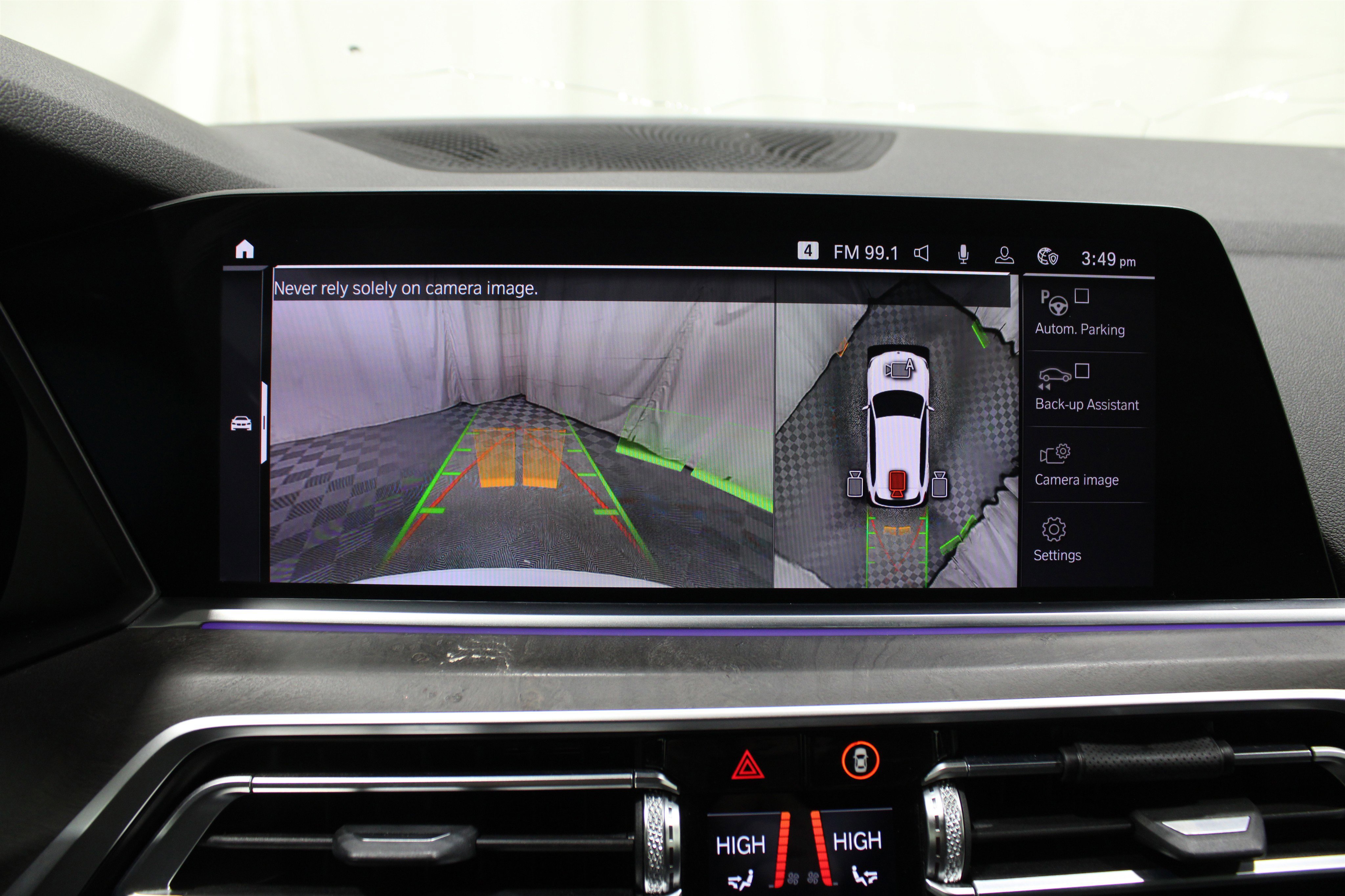 Used 2019 BMW X5 xDrive40i w/ M Sport Package image 18