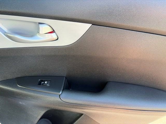 Used 2024 Kia Forte LXS FWD image 32