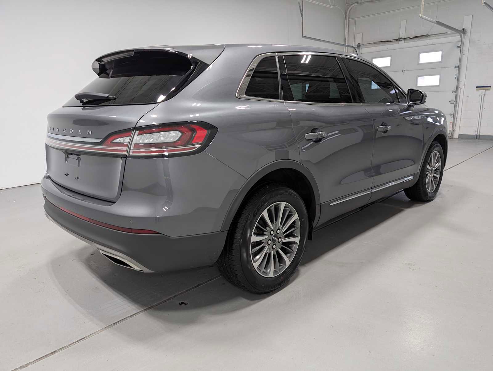 Certified 2023 Lincoln Nautilus AWD w/ Premium Package image 8