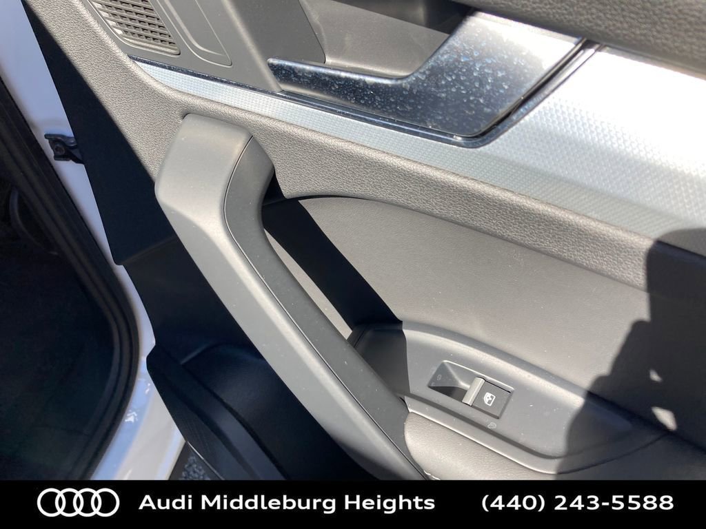 Certified 2024 Audi Q5 2.0T Premium Plus w/ Premium Plus Package image 33