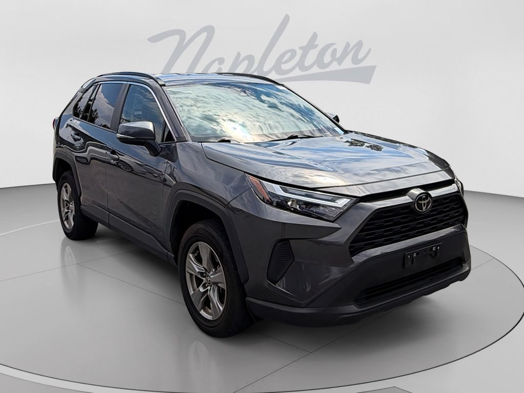 Used 2024 Toyota RAV4 XLE FWD image 8