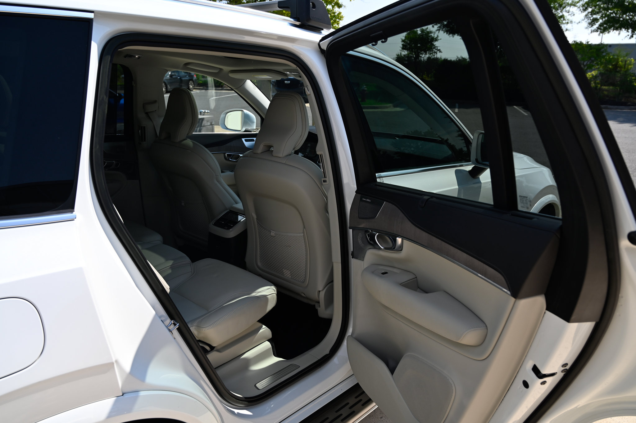 Used 2022 Volvo XC90 T8 Inscription w/ Advanced Package AWD/4WD image 50