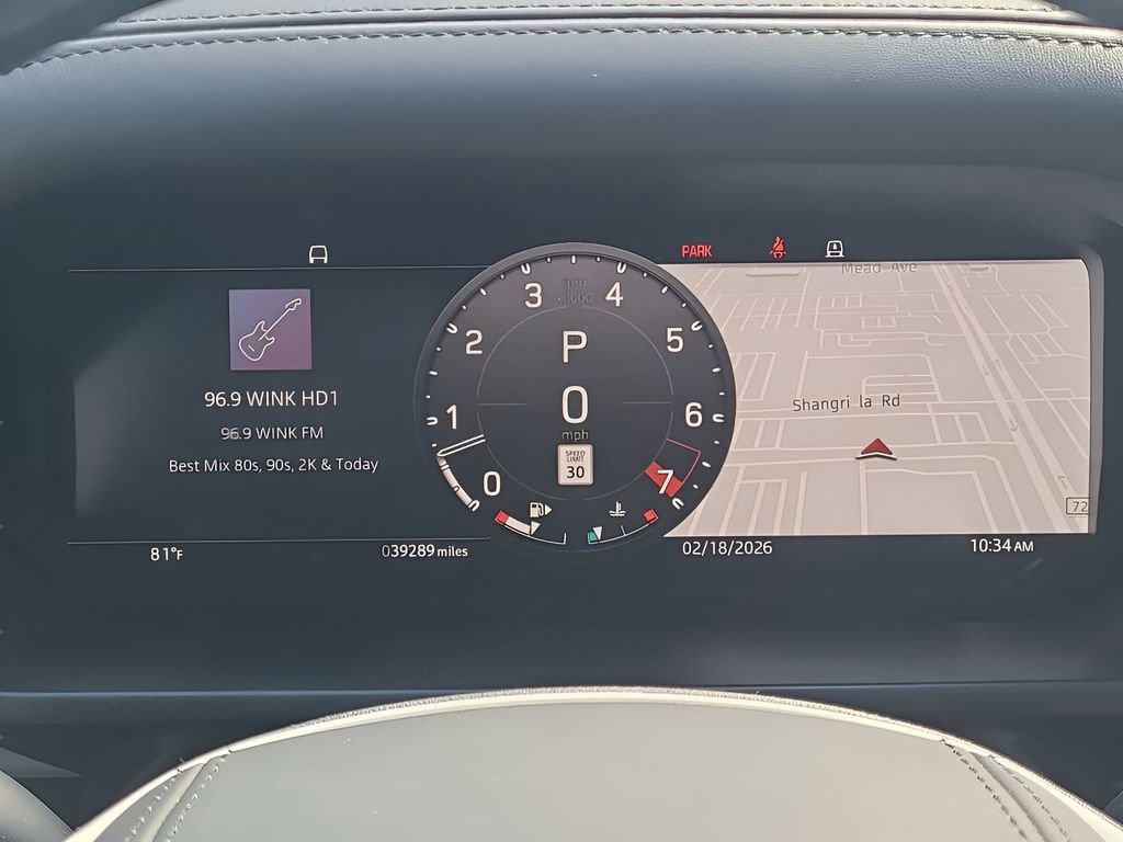 Used 2023 Land Rover Defender 130 First Edition image 36