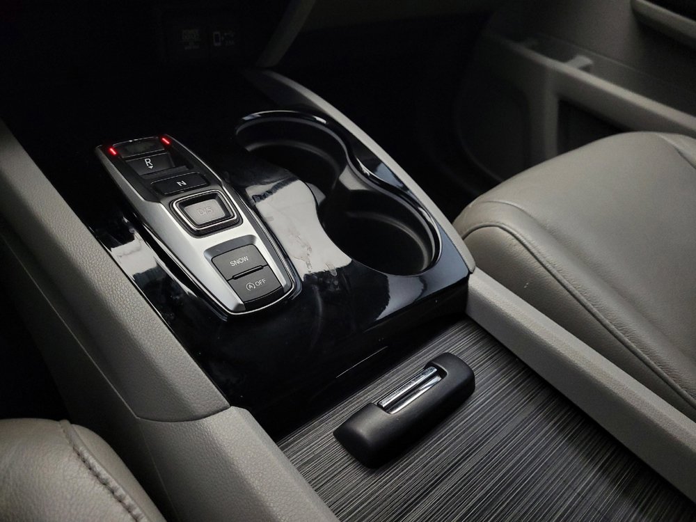 Used 2019 Honda Pilot Touring image 26