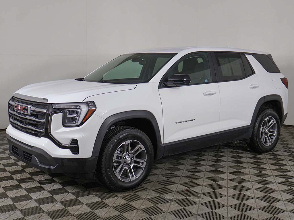 Used 2026 GMC Terrain Elevation FWD image 9