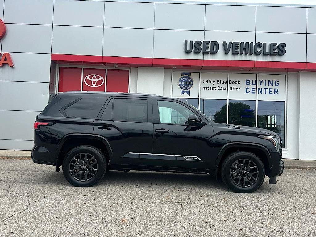 Certified 2026 Toyota Sequoia Platinum AWD/4WD image 7