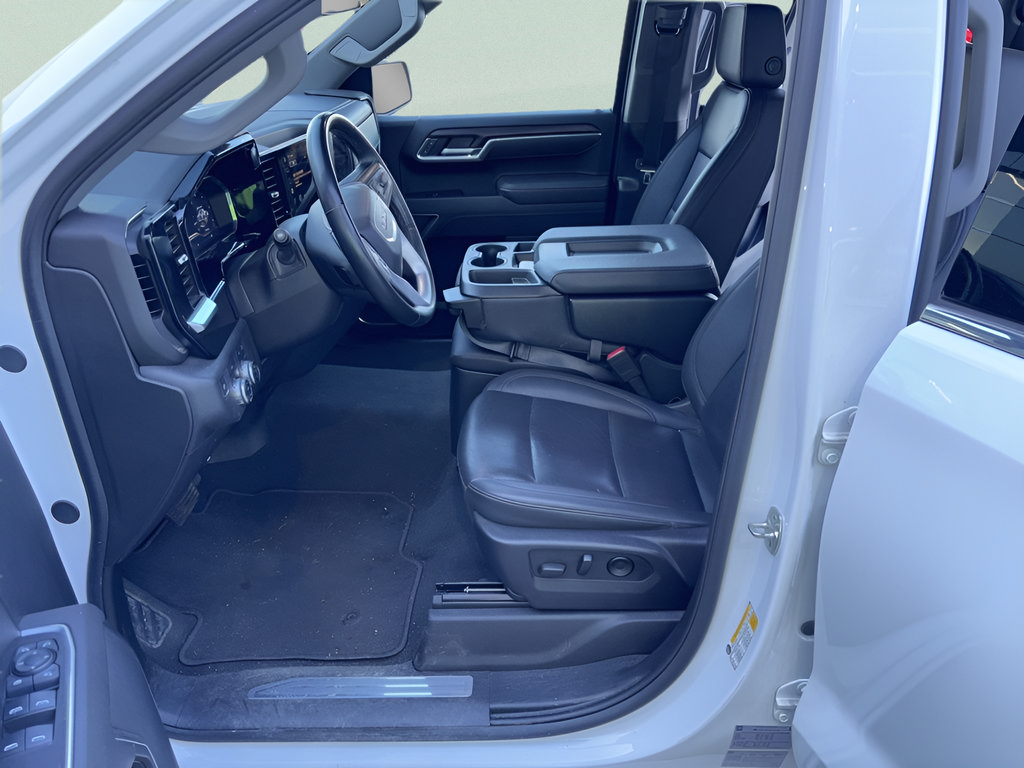 Used 2025 GMC Sierra 1500 SLT AWD/4WD image 9