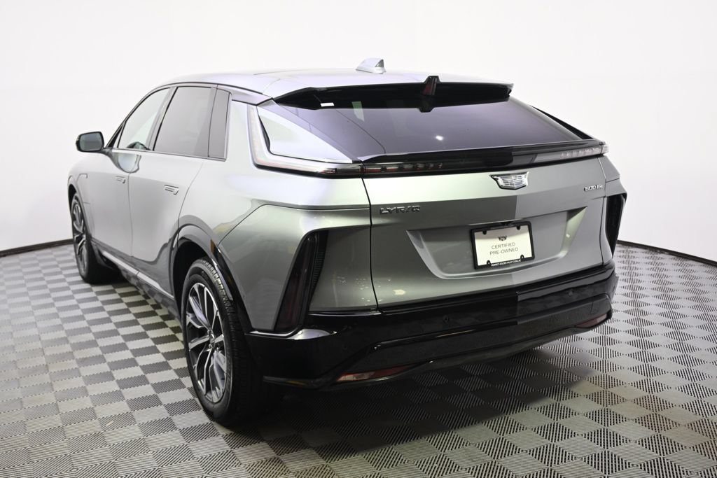 Certified 2024 Cadillac Lyriq Sport w/ LPO, Floor Liner Package AWD/4WD image 4