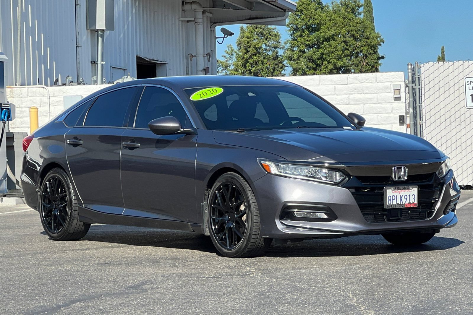 Used 2020 Honda Accord Sport image 2